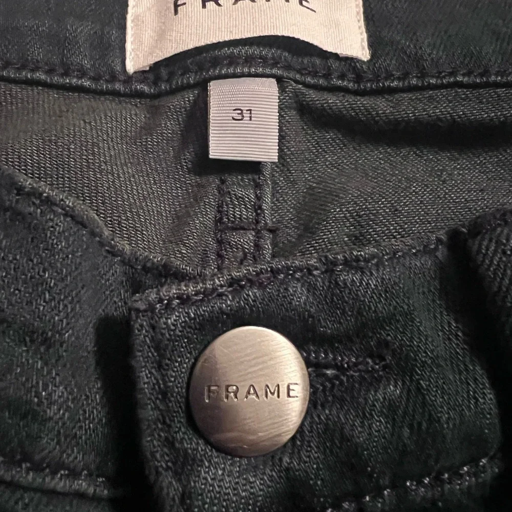 Frame Denim frame dark